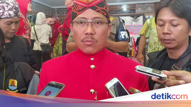 pringgani's tweet photo. Bupati Cirebon Kepala Daerah Ke-36 yang Kena OTT KPK https://t.co/IVsXsWqOnW https://t.co/H0poFmSb5G
