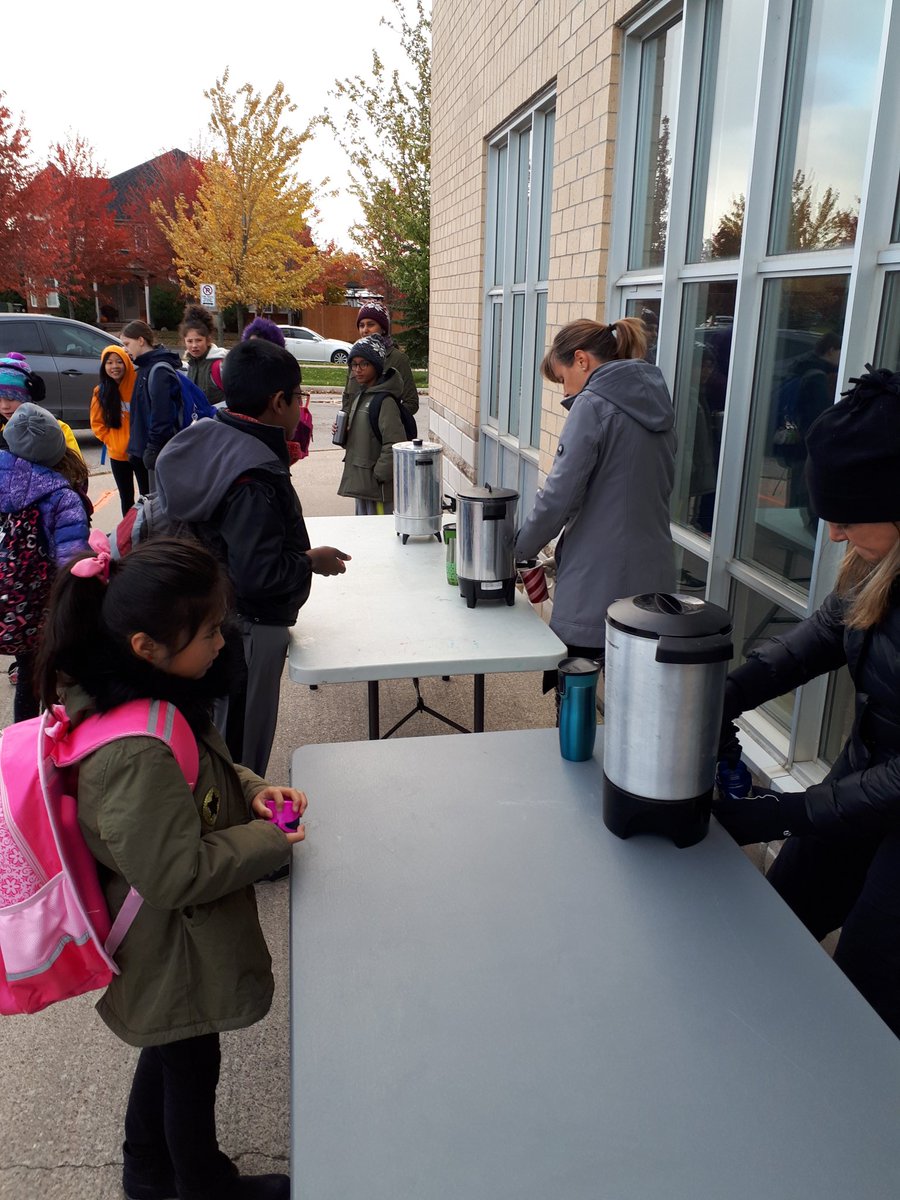 CVPSEcoWarriors's tweet photo. Thanks to everyone who helped us kick off #TakeMeOutsideDay @Cornell_Village with a walk to school today! https://t.co/yH9sGX8uWj