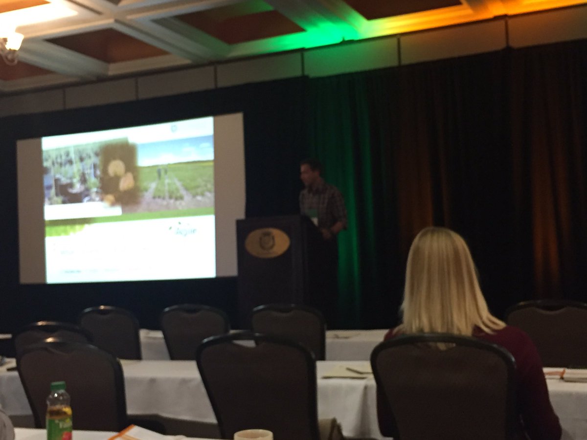 YuanHaiying's tweet photo. Taryn from our AGILE team presenting at #CPRW18 on identification of SNP markers for Days to Flowering in lentil. Well done @T1Heidecker! https://t.co/n4BE7civy6