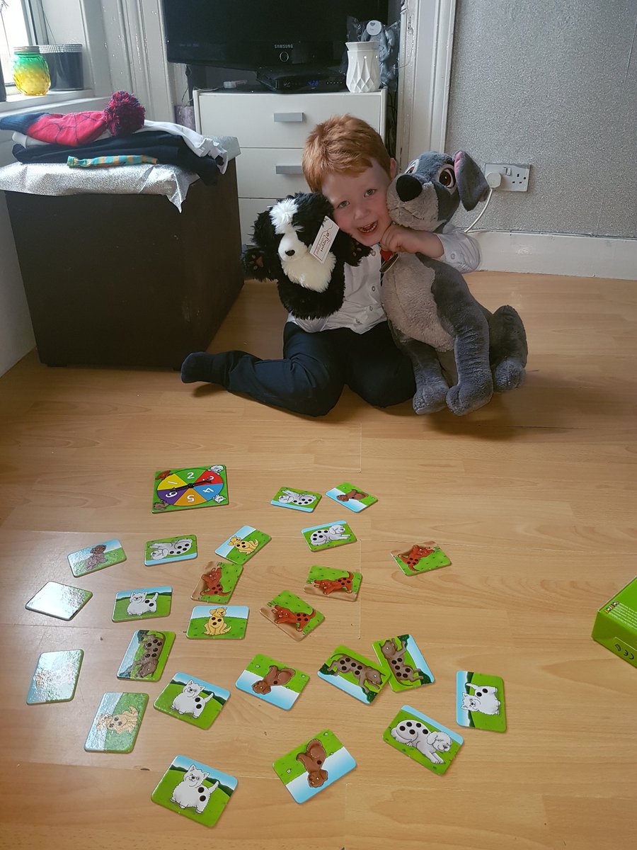 janejanem83's tweet photo. @HolytownPS Ben desperate to get into his Pets bag and beat mum at Spotty Dogs! #storybaglibrary #familylearning https://t.co/i03TVIEh7d
