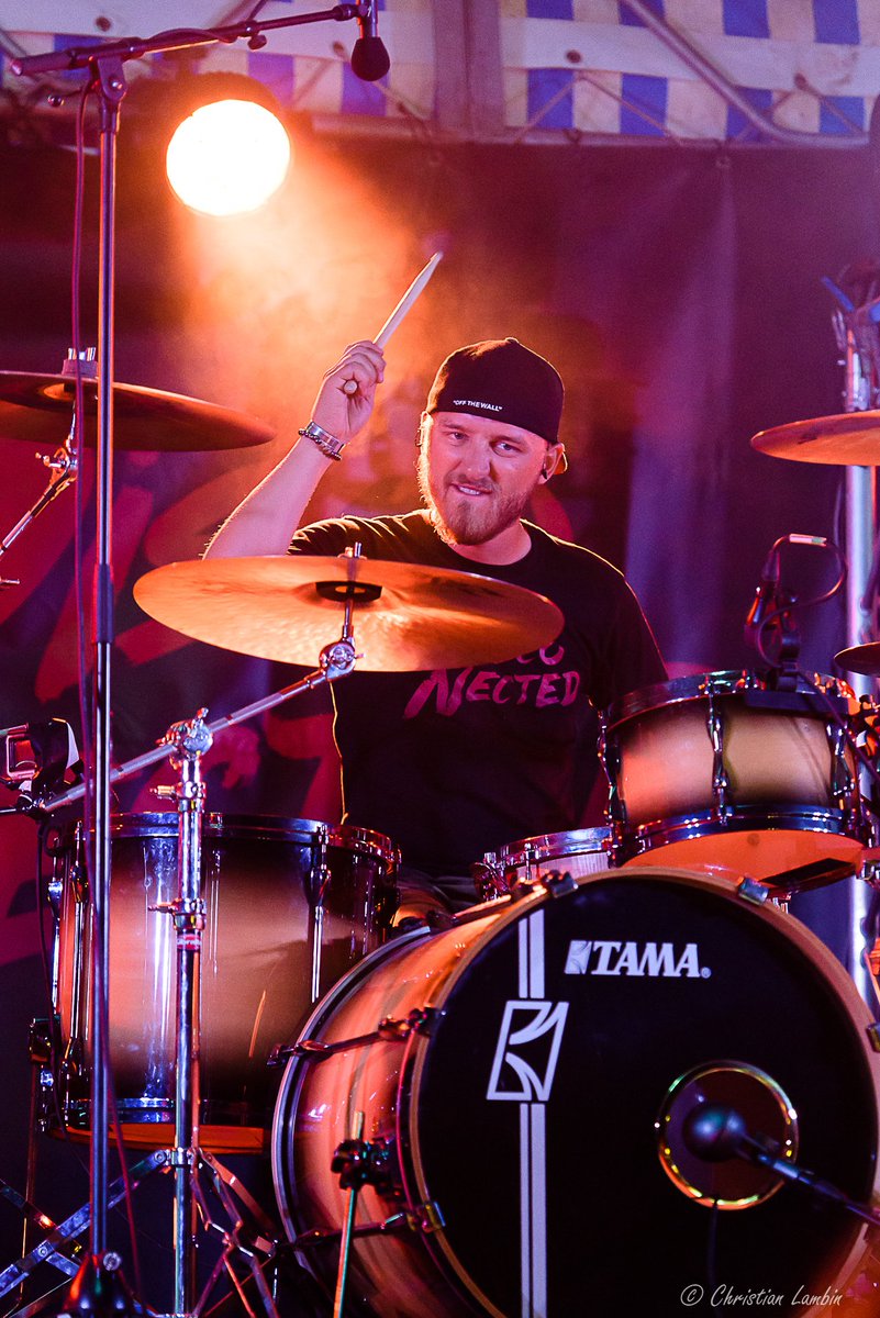 Disco-Nected tweet media