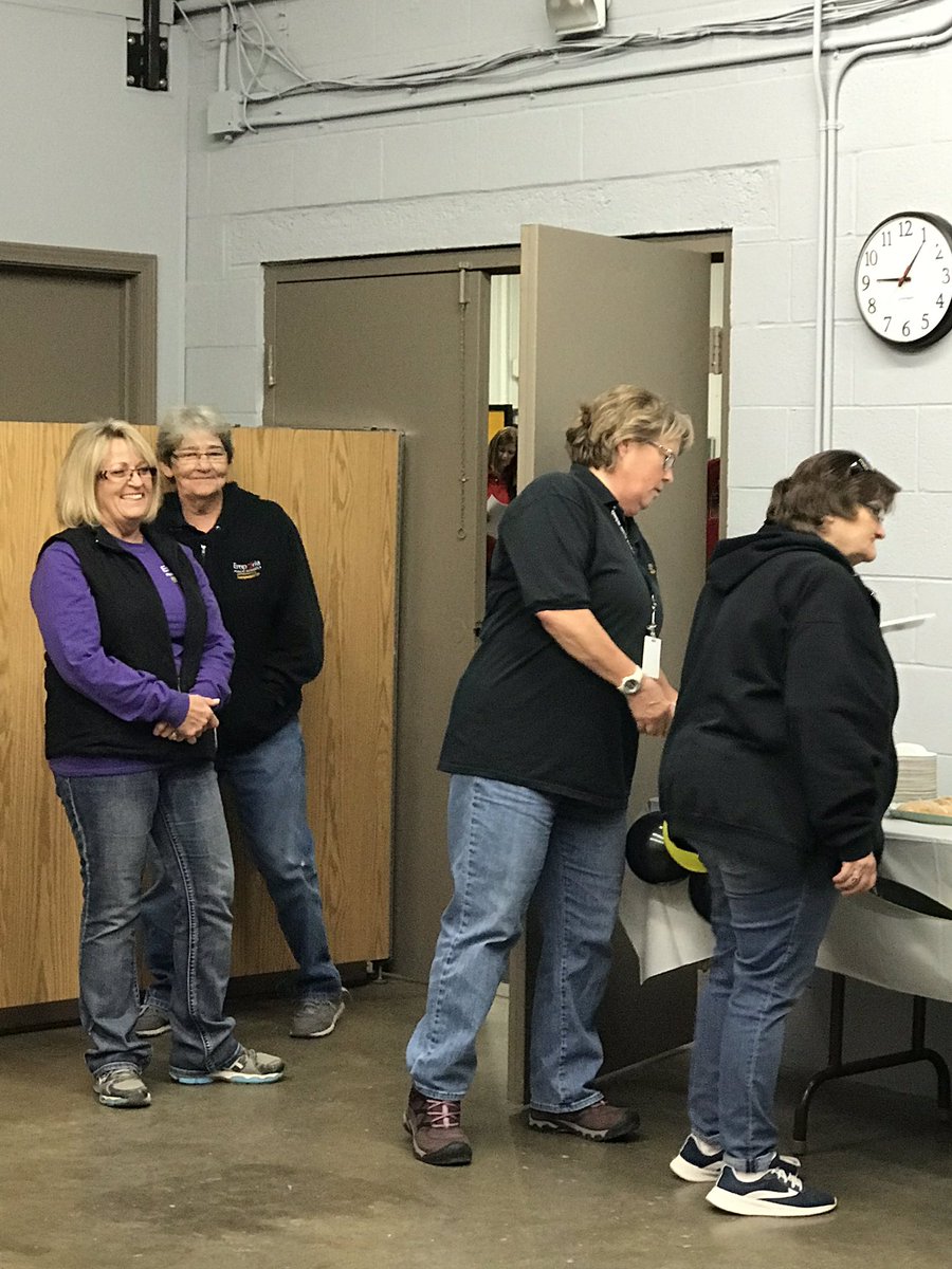 Transport253's tweet photo. Bus driver appreciation day. These drivers are extremely valuable assets and are unsung heroes in our community. #EmporiaProud  #busdriversrule https://t.co/CbftF15vxR