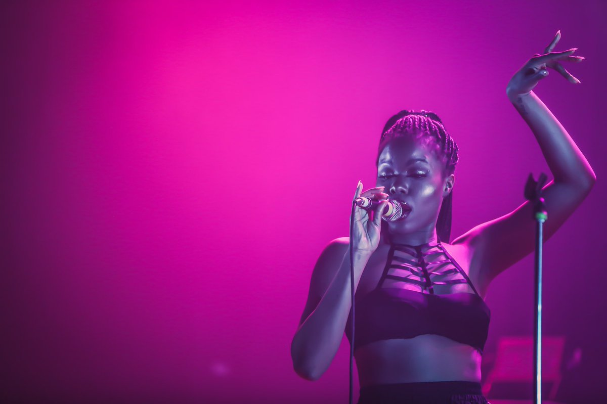 MylesHerod's tweet photo. In vogue. Sister act @vanjess gracing the @OPERAHOUSETO stage last night. (Shot for @WerADDICTED) https://t.co/H2Uuk23Dqj