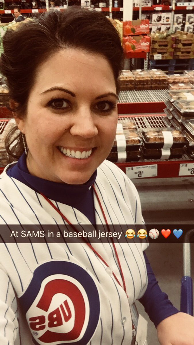 MrsLeusink's tweet photo. Can’t wait for our #GreatAmericanRead reveal party!! I love my job. Bet I was the only librarian buying treats this AM in my jersey😉
Great list of 100 books-glad #ToKillaMockingbird won 😊📚💙#RedRibbonWeek https://t.co/dVvdVZo1Iw