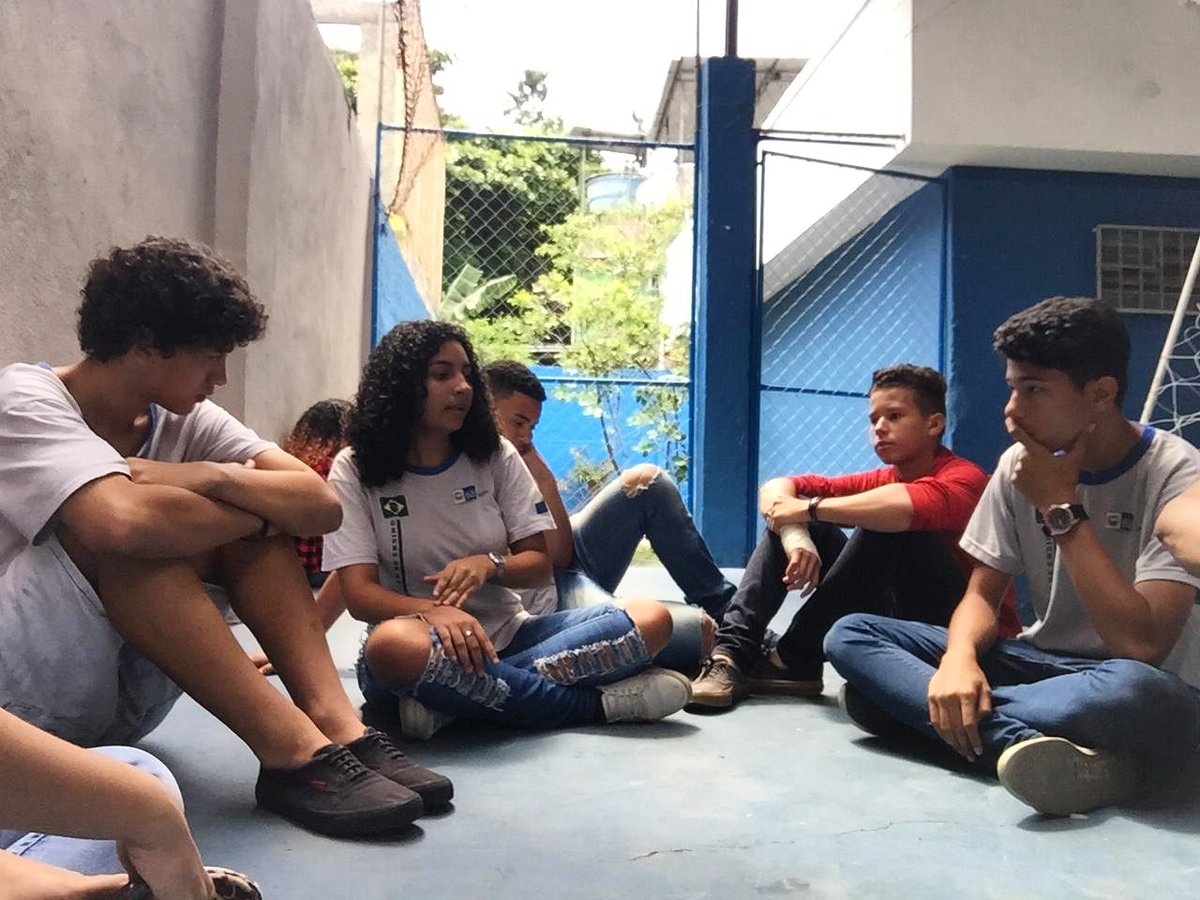CelulaH's tweet photo. "Ninguém o despreze pelo fato de você ser jovem, mas seja um exemplo para os fiéis na palavra, no procedimento, no amor, na fé e na pureza." -1 Timóteo 4:12
#sejaluz
#celulaHerbert
#vidas
#paraEle https://t.co/I62wDYabLu