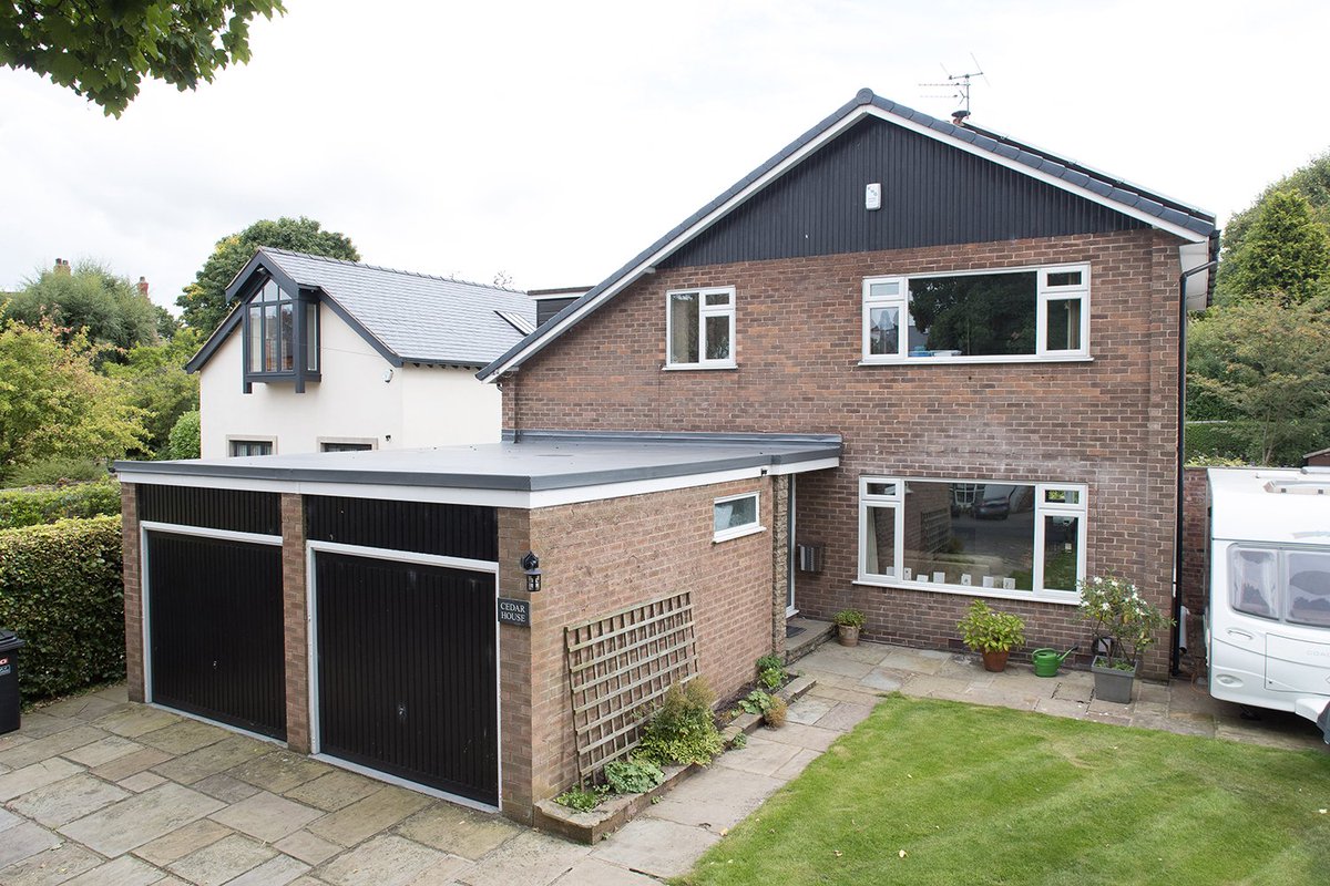 External Wall Insulation can save up to £415 per year and transforms the appearance of the property #energysaving #GreenGB