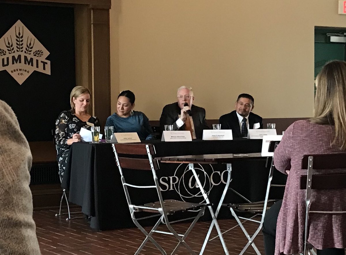 souayee's tweet photo. Learning from local MN execs today. Resilience. Drive. Consistency. Accountability. All characteristics a great leader should possess. #DiscoverYPro https://t.co/7GcjZweECL