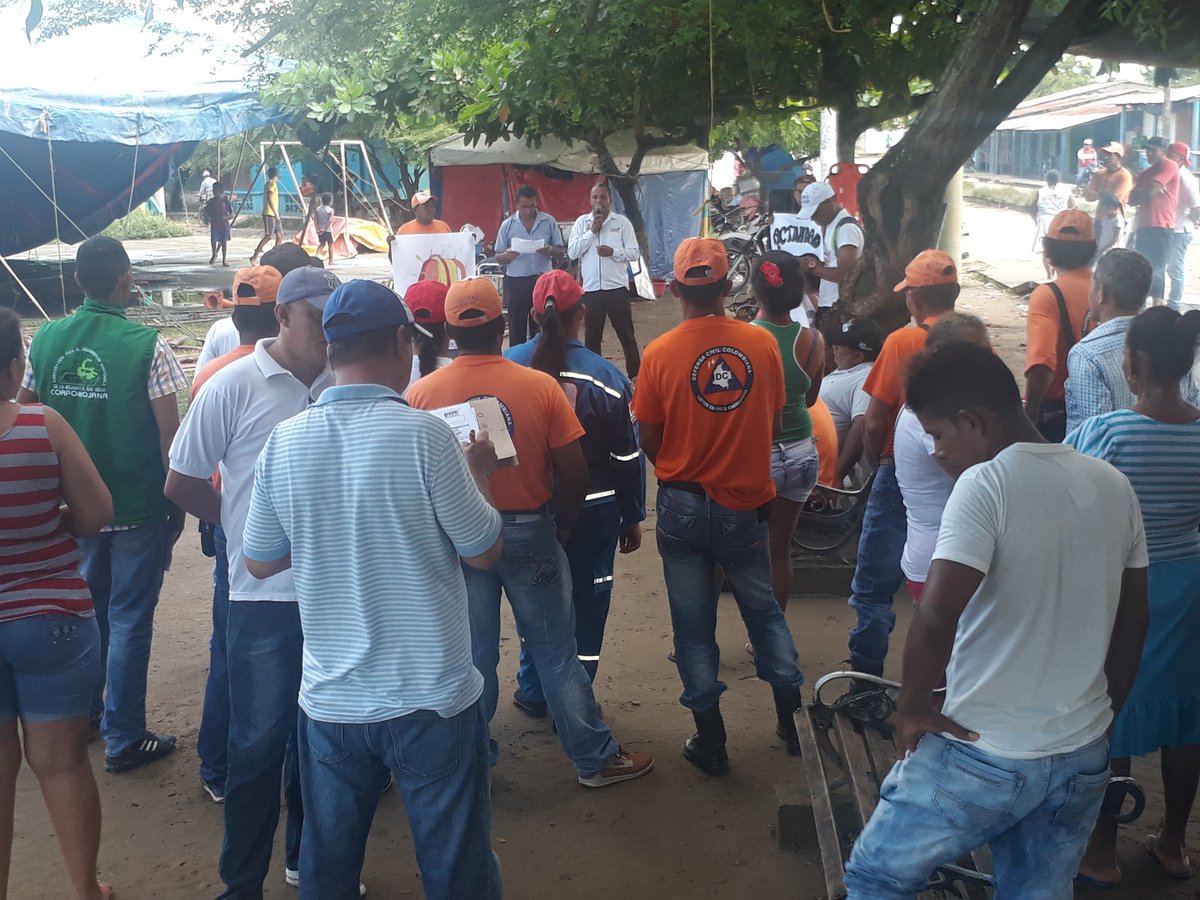 comitemajagual's tweet photo. Gestores y Comunicadores participan en la actividad de conocimiento del riesgo y prevención, en el marco del 7 Simulacro Nacional de respuestas a Emergencias. https://t.co/6SM60nOREx