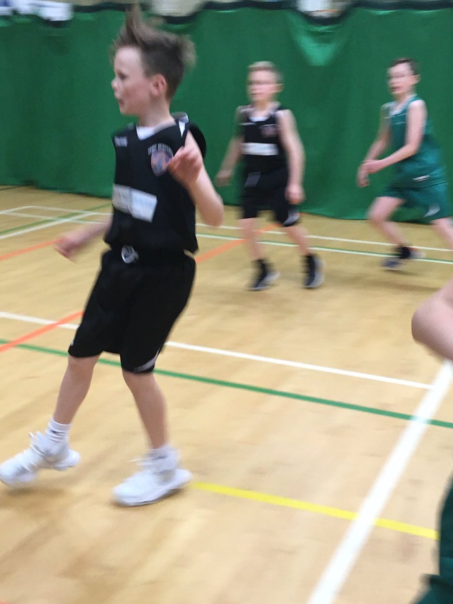 Mrs McLaren tweet media