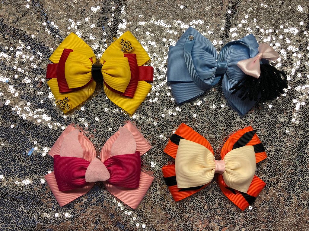 uponabowtiqueuk's tweet photo. "We didnt realise we were making memories we just knew we were having fun" #pooh #winniethepooh  
#independentbusiness
#lovedisney #disneypark #disneygramers #disneyannualpassholder #disneydreams #dressedindisney #disneymerch #disneyobsessed #disneyaccount #disneypics #disneyap https://t.co/h9rYQ2BUet