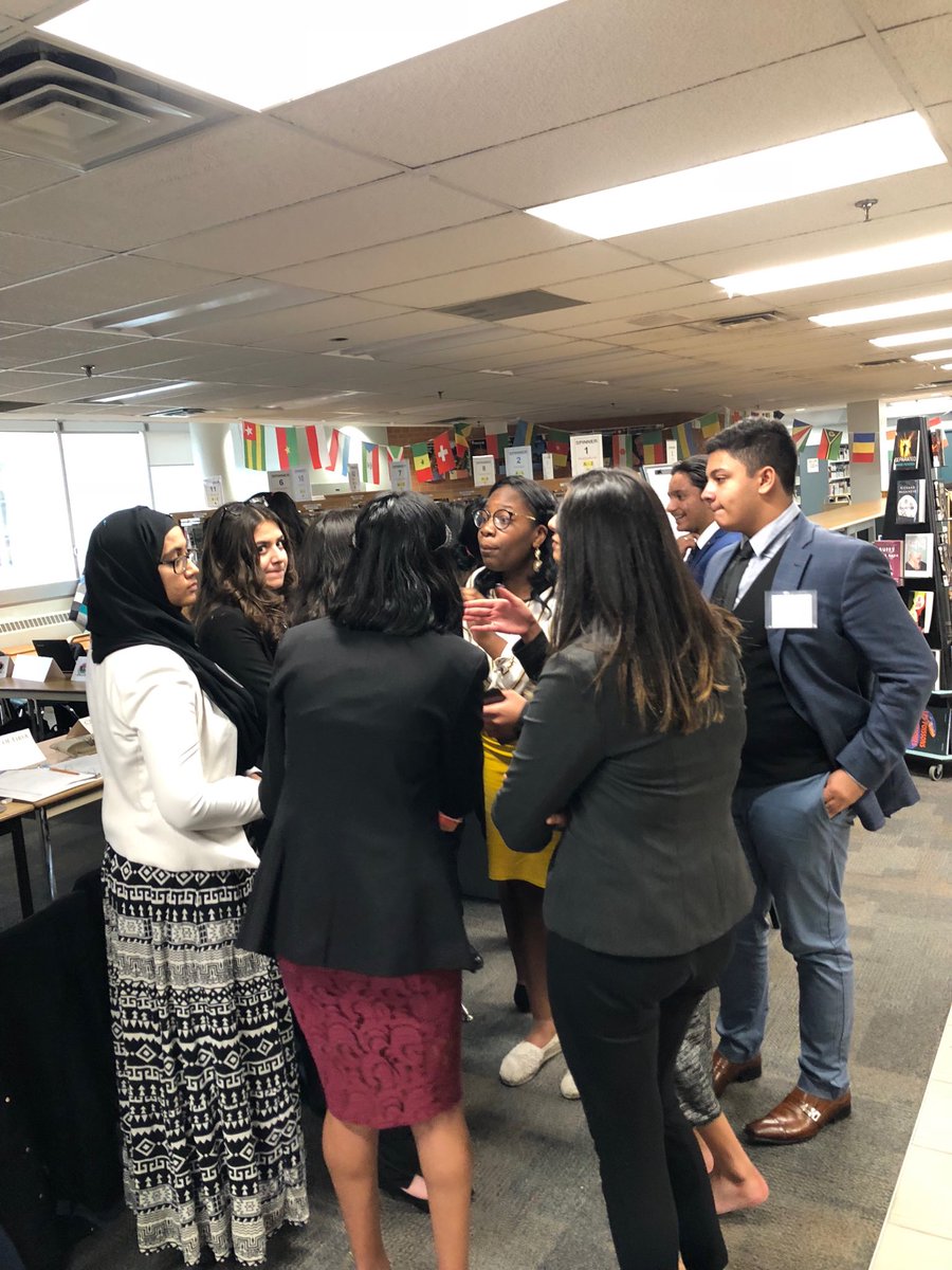 JRositano10's tweet photo. ⁦HB delegates collaborating and problem solving to find resolutions for crises in Libya ⁦@HMBSSBlizzards⁩ https://t.co/1lXD92rhi7