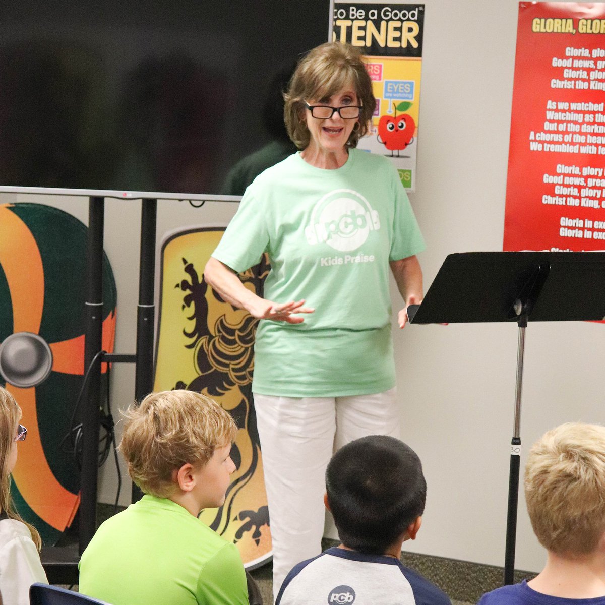 PCBKids's tweet photo. Mrs. Alice is so excited to see you all tonight at Kids Praise, and so are we! Tonight is our last rehearsal before we sing "Go, Go, Go" in church on Sunday, so you don't want to miss it! #PCBKids #PCBKidsPraise https://t.co/p8QhT1f4yR