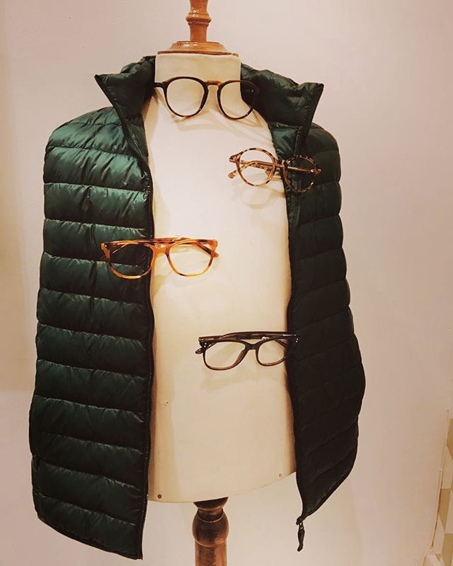 wilmoreglasses's tweet photo. La vida es fascinante: sólo hay que mirarla a través de las gafas correctas. #LordWilmore https://t.co/uQVRIxkePf