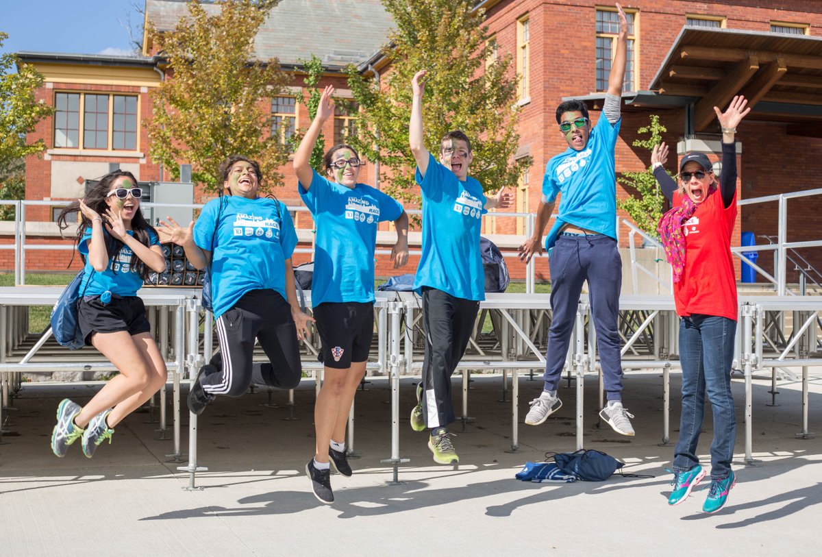 HumberToday's tweet photo. At the end of September @TorontoPolice in partnership with @COPSandKIDSca held their annual Toronto Youth Amazing race event across Humber's very own Lakeshore campus #TYAR https://t.co/U0ohMWeiAs https://t.co/LupKI7puoe