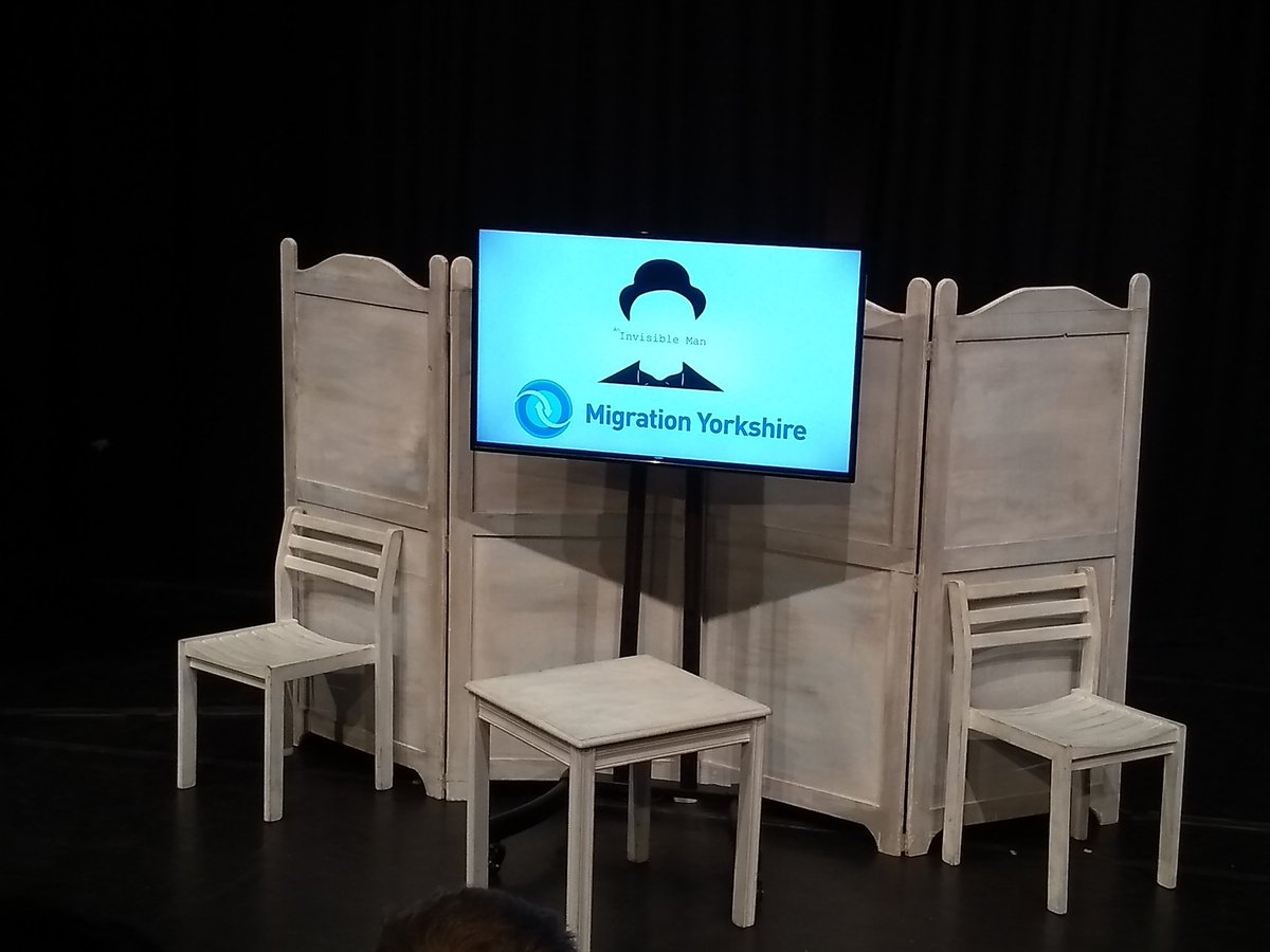 foxyalexj's tweet photo. Great to see #howtobelucky - theatre organised by my work @MigrationYorks and #AnInvisibleMan about #syrianresettlement in the UK #refugees #migrants #resettlement @leedscitycoll https://t.co/RL1icO6QNS