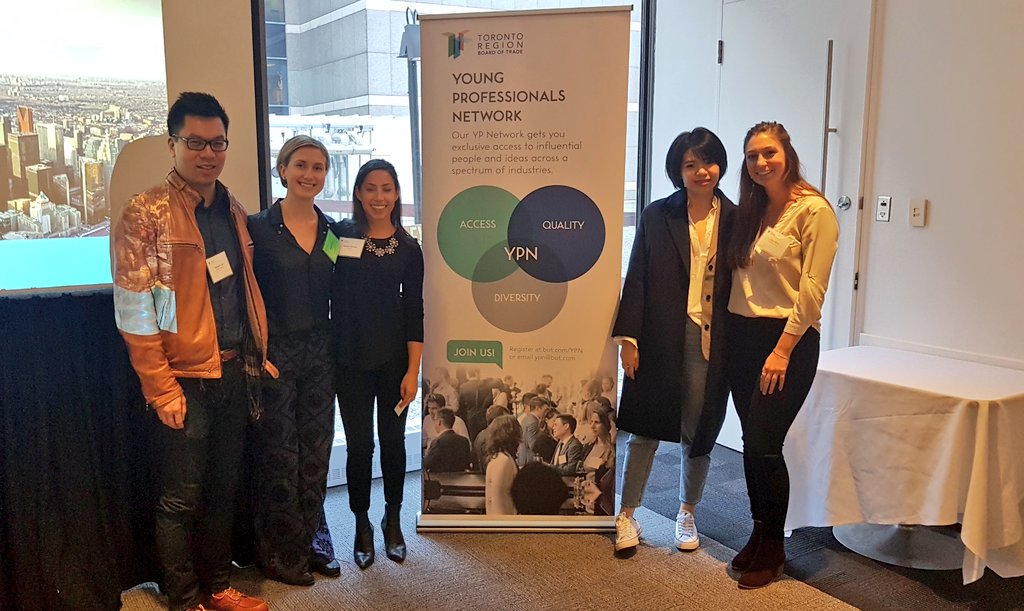 hyphen_co's tweet photo. "LinkedIn is a personal social network that wants you to invest time into your professional growth &amp; development" via @TorontoRBOT #YoungProfessionals breakfast learning session on #personalbrand building with #LinkedIn https://t.co/LXR583BRwE