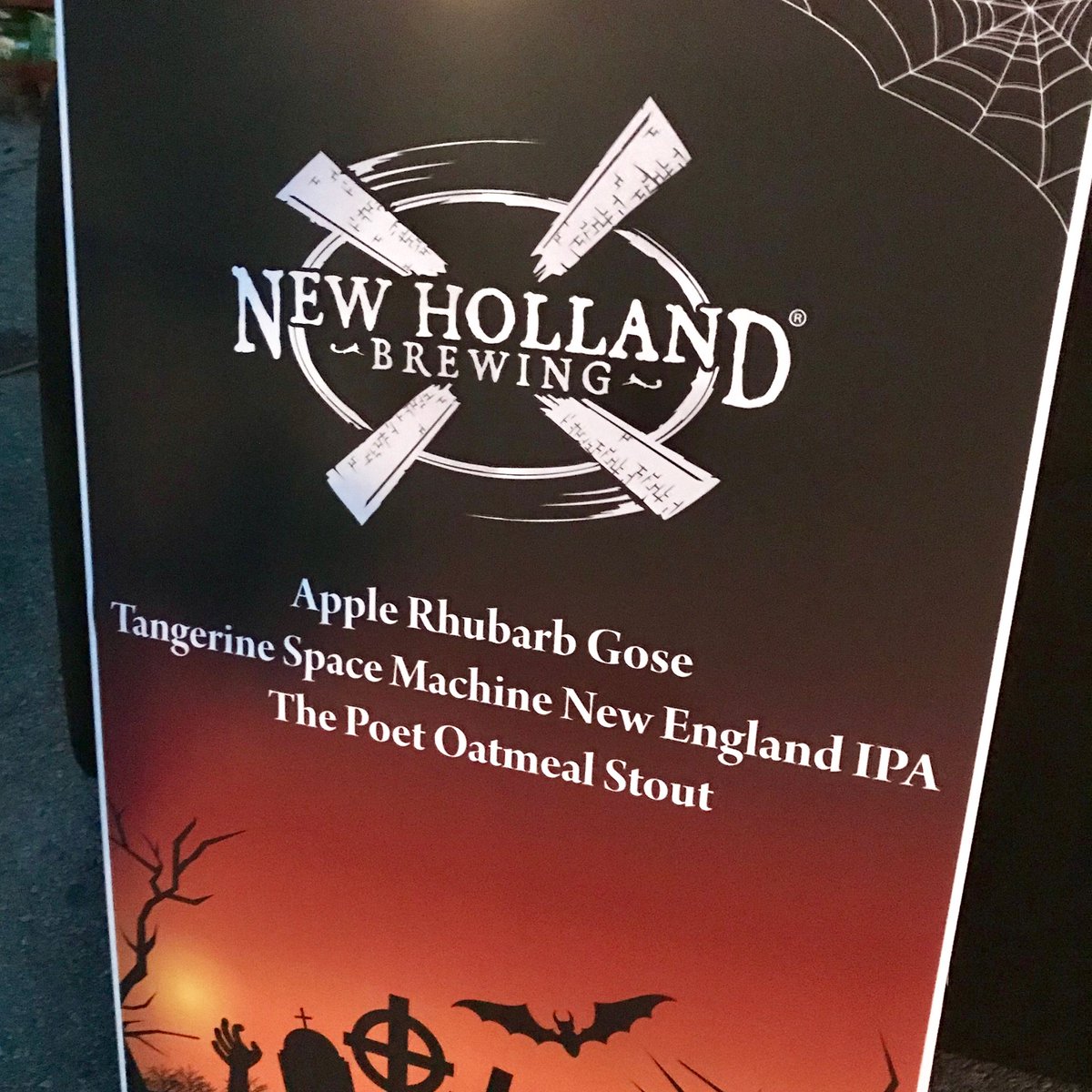 IndyGPO's tweet photo. A fall gose? You know my heart @newhollandbrew! #IndyZoolala https://t.co/Bq7KRQxvIG