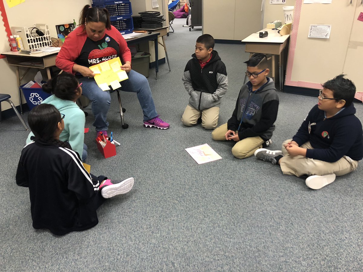 MrsGCarbajal's tweet photo. Narrowing our ideas for our expository writing piece. #smallgroupwriting @ReesStars @scott4rees @AlderMariella https://t.co/uJmZdW9KXu