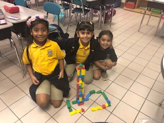 STEM CENTERS - BUILDING AND CREATING WITH LEGOS - BLOCKS - DOMINOES 😊