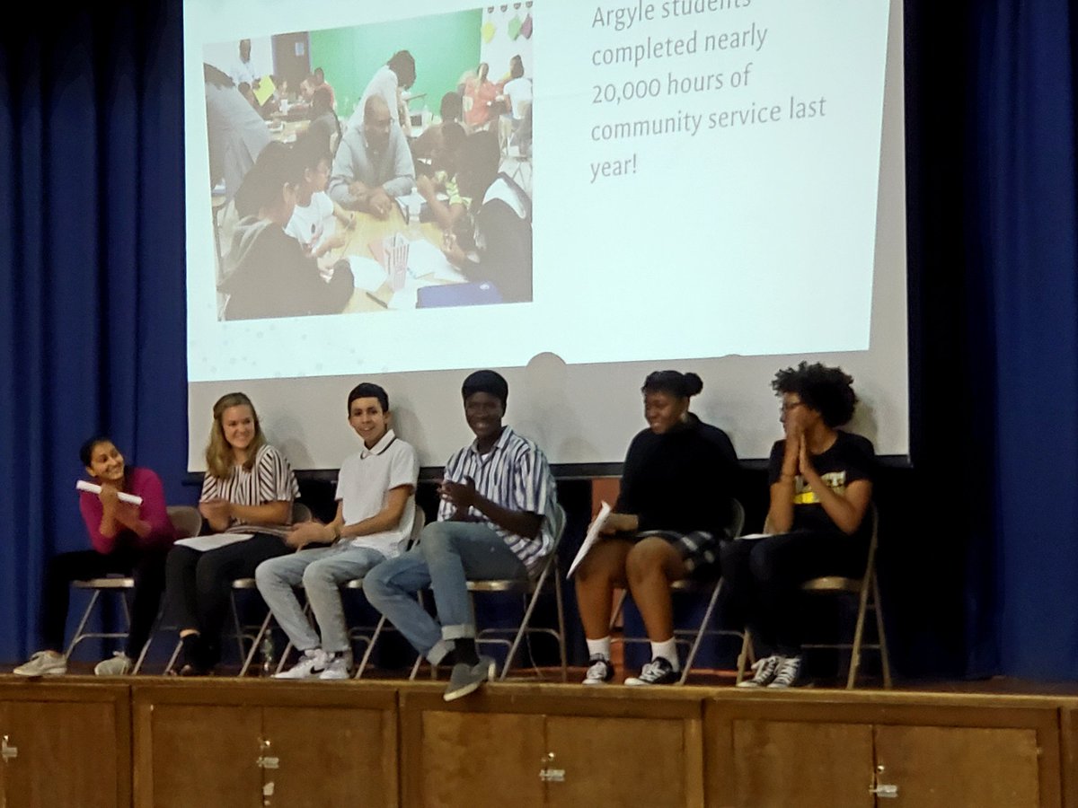 ymaldonado's tweet photo. Families interested in #STEAM #CyberSecurity and #InformationTechnology visit @ArgyleMagnetMid during our annual open house. 
Very proud of our students and staff for representing the school exceptionally @ArgylePrincipal @rafram23 @Argyle_AP https://t.co/PfccsbsqA0