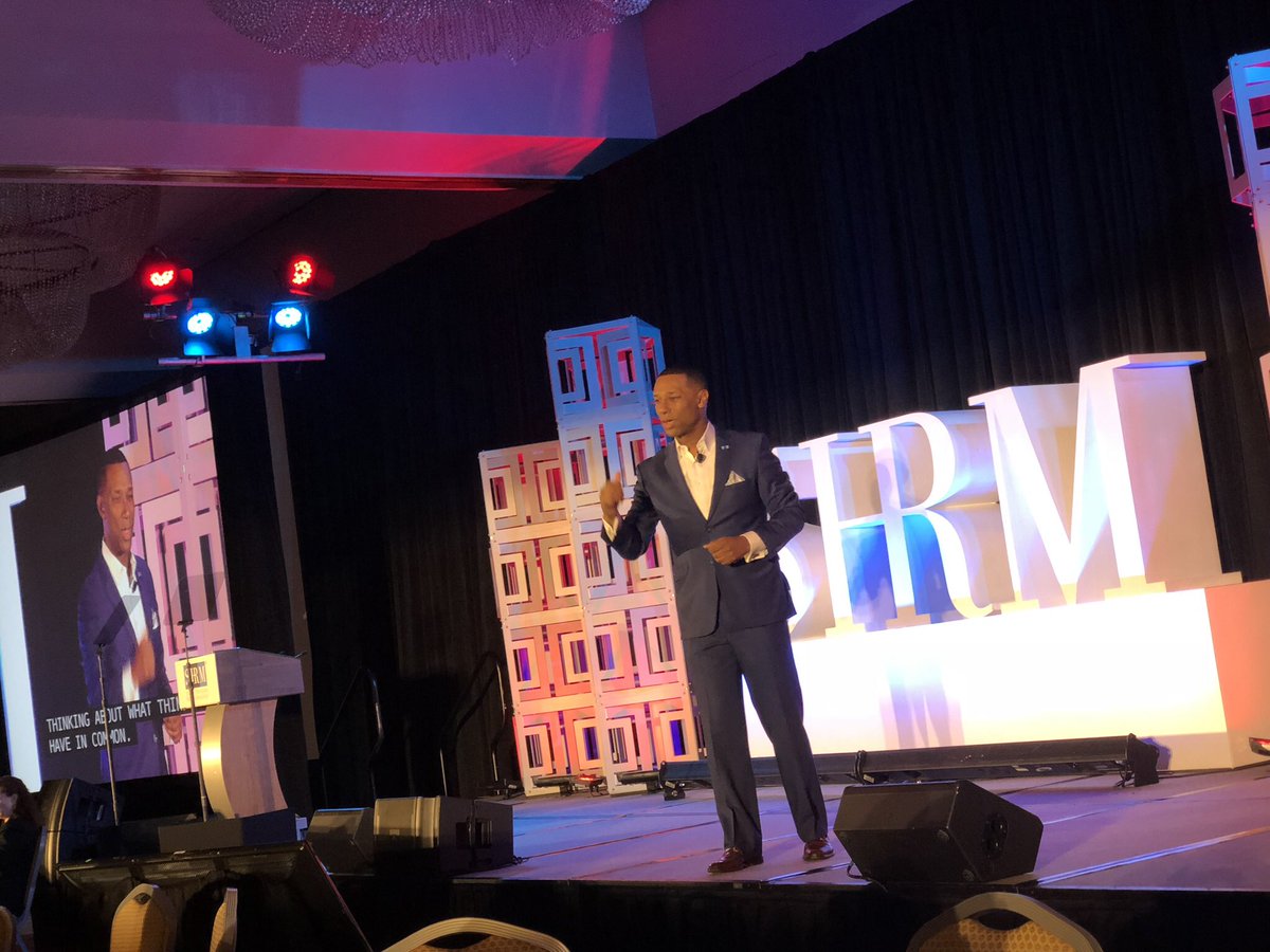 TMOdaryl's tweet image. Great week at #SHRMDiv connecting on #inclusion &amp;amp; #diversity /// Biggest takeaway: When we are courageous with our stories it inspires others to come out of the shadows, to be seen, heard, and known for who they are. Be brave! #Authenticity #beyou @CHI_KarinaP @HolliMartinez1