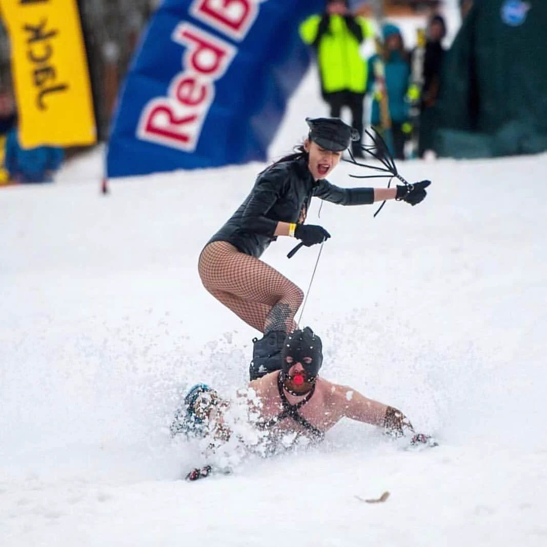 スノーボードの季節ですね！こんなボードがあったなんて・・・衝撃がすごいwww