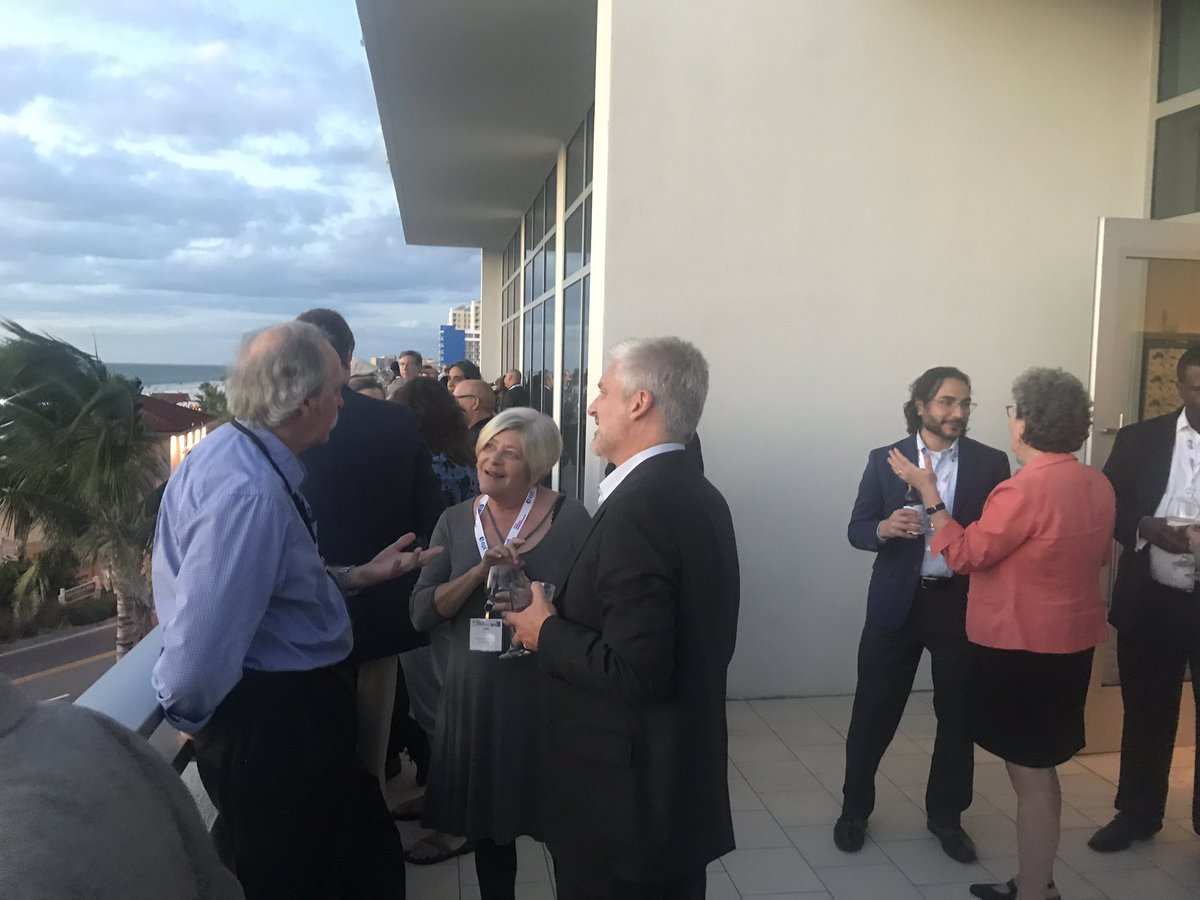 InclusivCDCUs's tweet photo. Perfect end to another informative, inspiring, productive and fun #CDCUcon18: enjoying good conversation and great views at the @FreddieMac Sunset Reception. 📸: @CDCU_Vernice Melissa Marques https://t.co/C76TcsNfnB