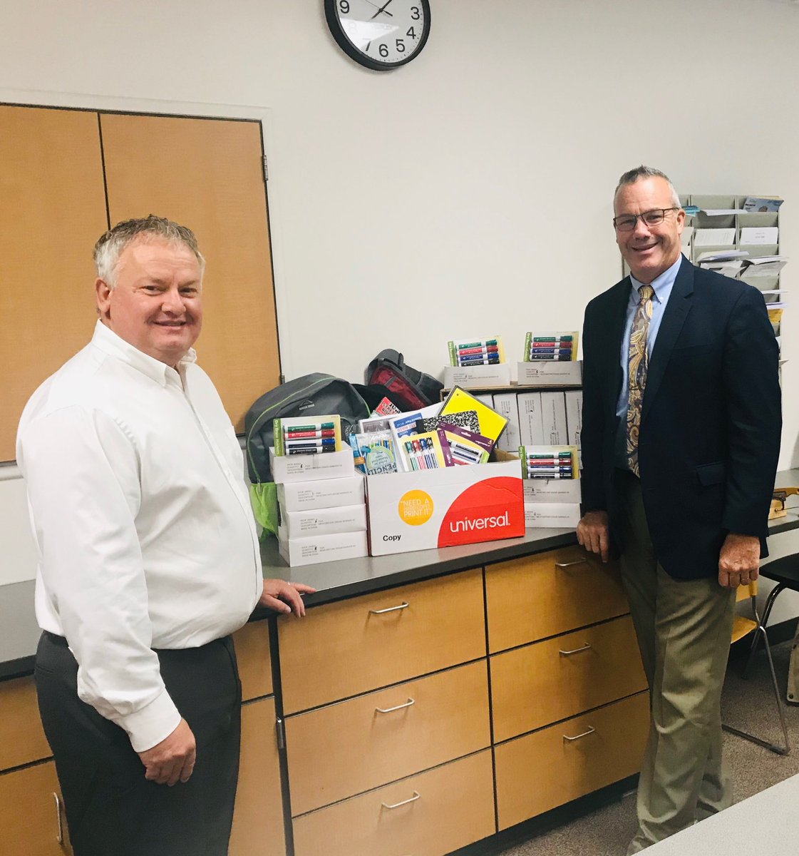 EdgertonSchools's tweet image. Community Memorial Hospital donates school supplies to Edgerton students.