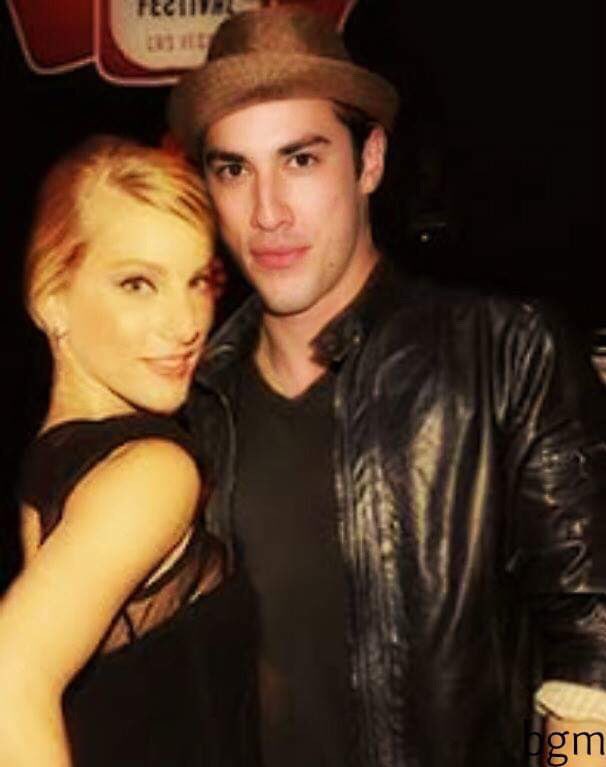 GwenAnneP's tweet photo. Date Night with the Bae @TylerCullenH last weekend! https://t.co/MjEovOVNte