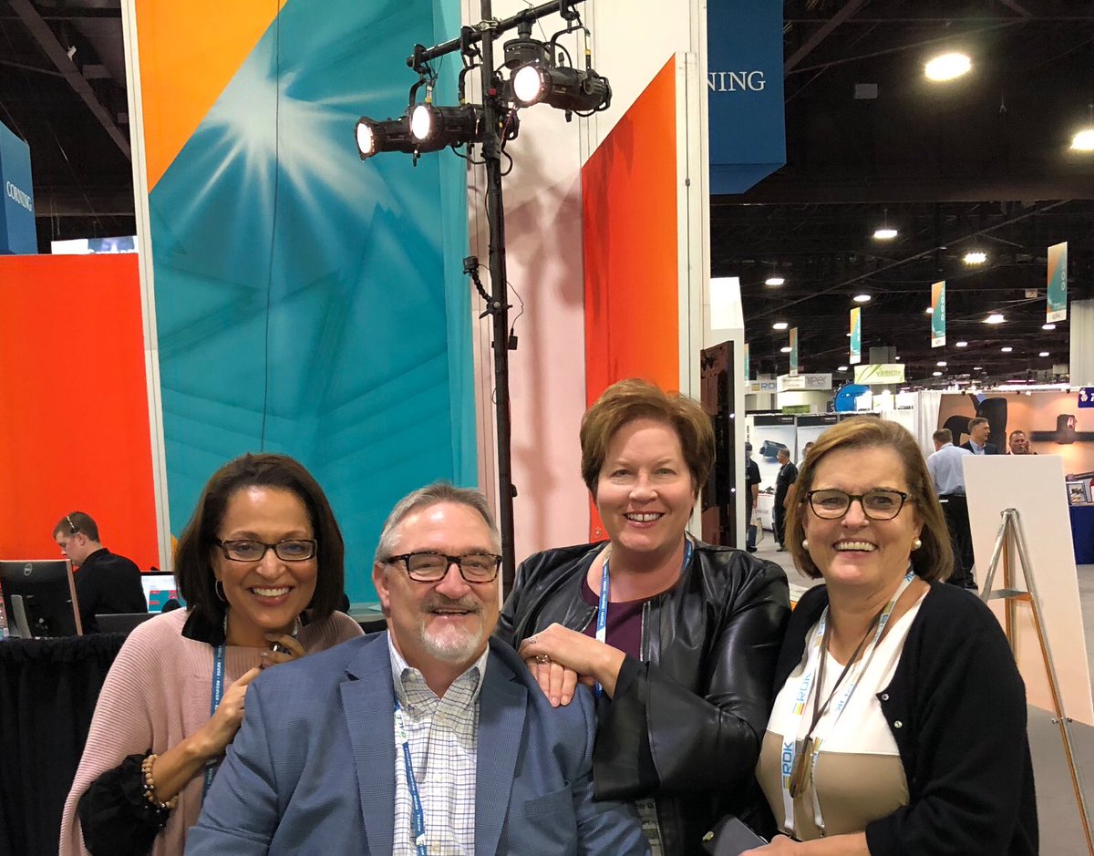 DSChristman's tweet image. As @LeslieEllisEdit would say, "Look who I ran into!" The band is back together at #CableTecExpo - lots of fun and connecting with the greatest people in the industry! @MischRay @LRM_JLM @NCTAitv