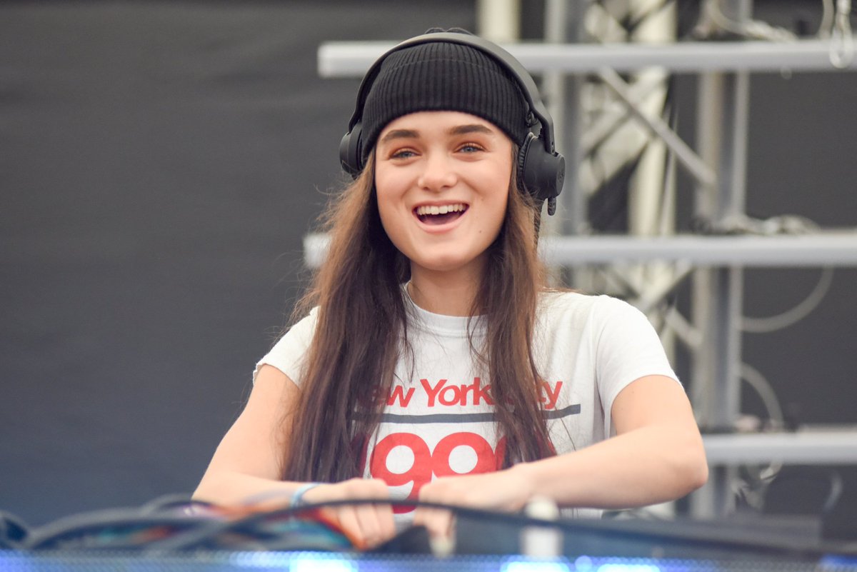 chuypedraza's tweet photo. Callie Reiff 🎤
#TecateLiveOut
Cobertura para @CervezaTecate
📍 Monterrey, México 🇲🇽
📷@chuypedraza
#CallieReiff #musicphotography #concertphotography #gigphotography #music #makesomenoise #dj #djlifestyle #dubstep #instagood #beat #beats #jam #myjam #party #remix #instamusic https://t.co/wej22xsAXL
