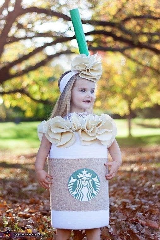 Millenialsdesc1's tweet photo. #Halloween #MillennialCostumes https://t.co/JdYlvsvyTD