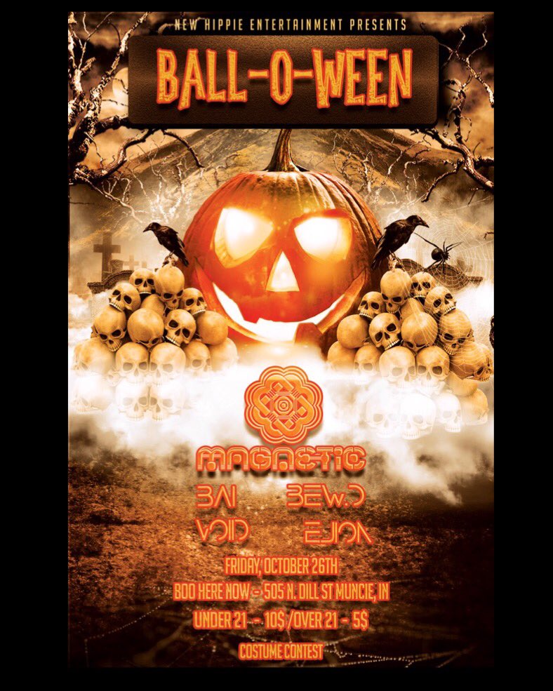 baileyploughe's tweet photo. This Friday 😈🧟‍♂️🍻 https://t.co/oKnqQPtOjq