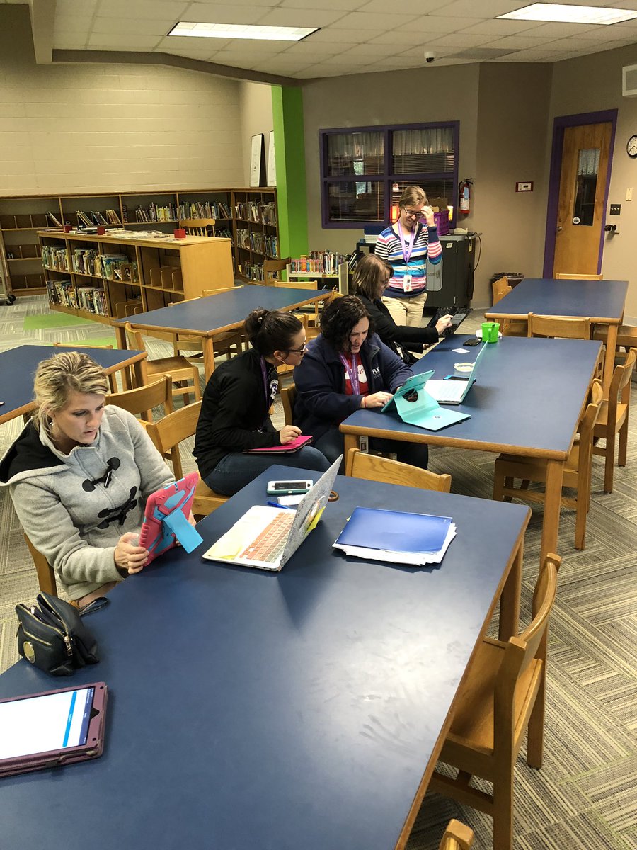 Winning Wednesday learning how to <a href="/GooseChase/">Goosechase</a>! <a href="/RES_RSSS/">Rockwell Elem NC</a> @RES_halexander @bennetts4thgrd <a href="/RESthompson/">Traci Thompson</a>