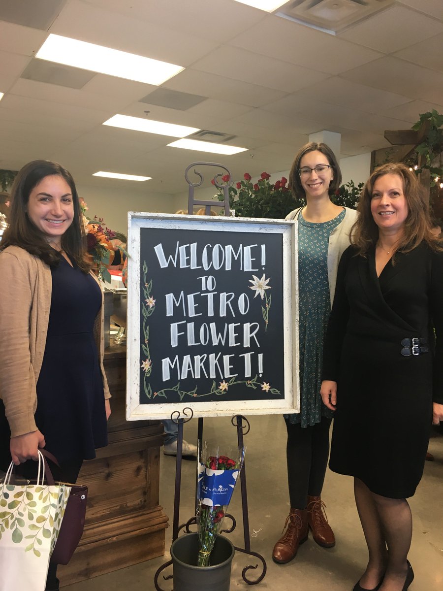 RyanWetmorePC's tweet photo. Our staff had a great time visiting the Metro Flower Market's grand opening this afternoon! @twinbrookfloral https://t.co/UpSbZTLutc