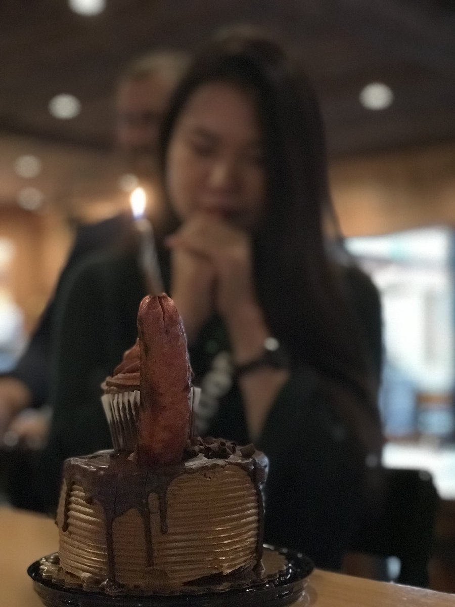 empirebrewSloMo's tweet photo. Happy birthday @empirebrewJing 🌭 https://t.co/XHaqe1yl5G