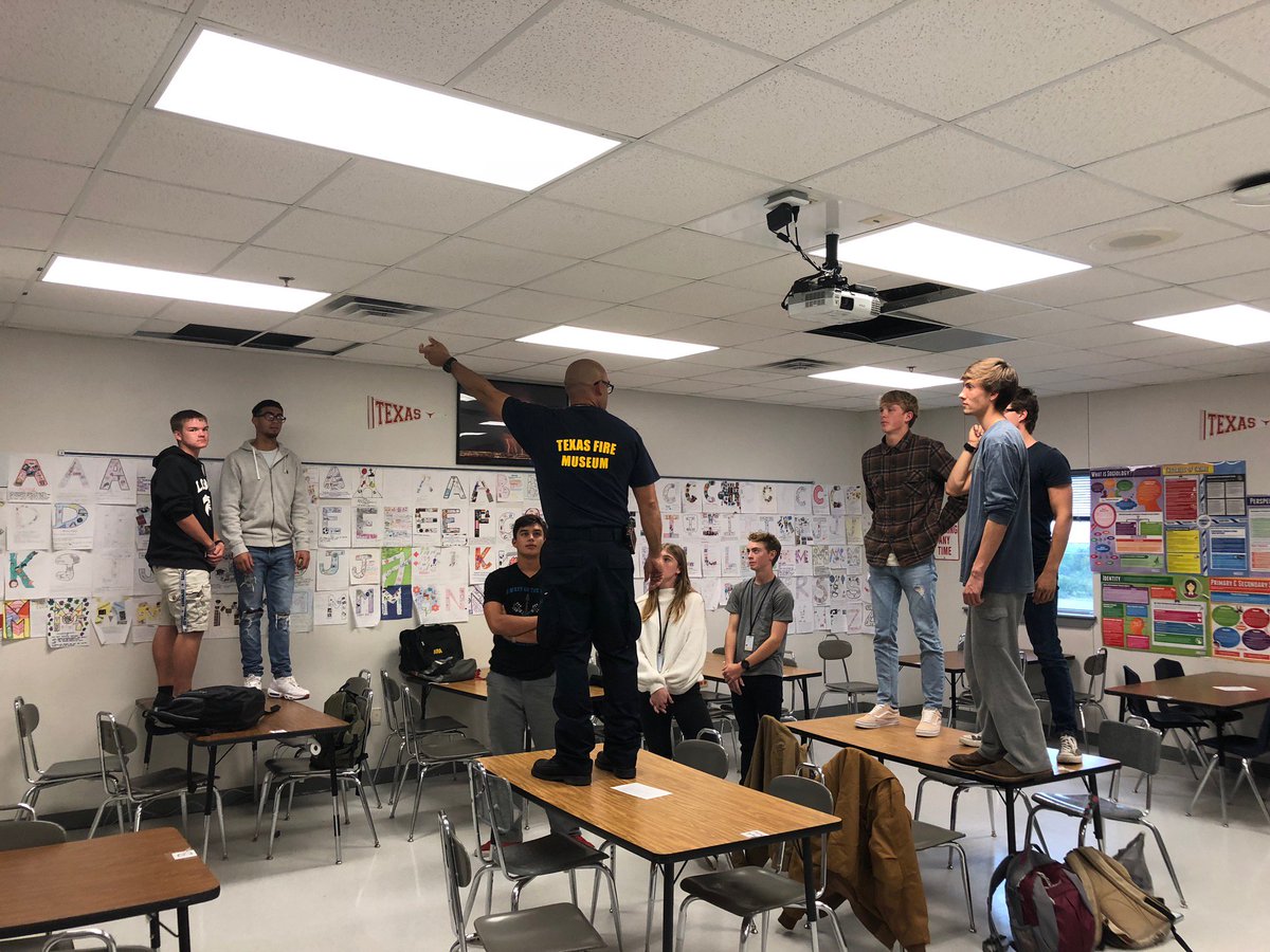 rbough's tweet photo. Today, @HaysCISDCTE Fire Academy students are learning about the impact building construction has on how fire spreads through a structure. #DroppedCeiling #CTE #CareerReady https://t.co/uK0AigCaXu