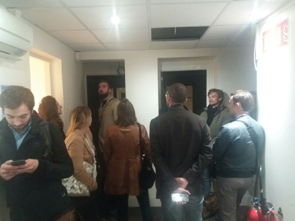 Sinteo's tweet photo. Ce soir, nous visitons nos futurs locaux ... bon il reste encore du boulot mais ça fait envie https://t.co/vGEcpv4fMd
