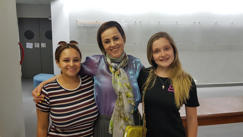 WrapItUpComms's tweet photo. @StellenboschUni students, @amadeodei (left) and @southafricanpea, at @SU_Alumni #SUCareersCafe with guest speaker @AdamsAdamslaw attorney Jenny Pienaar. https://t.co/9hg9GwR1FG