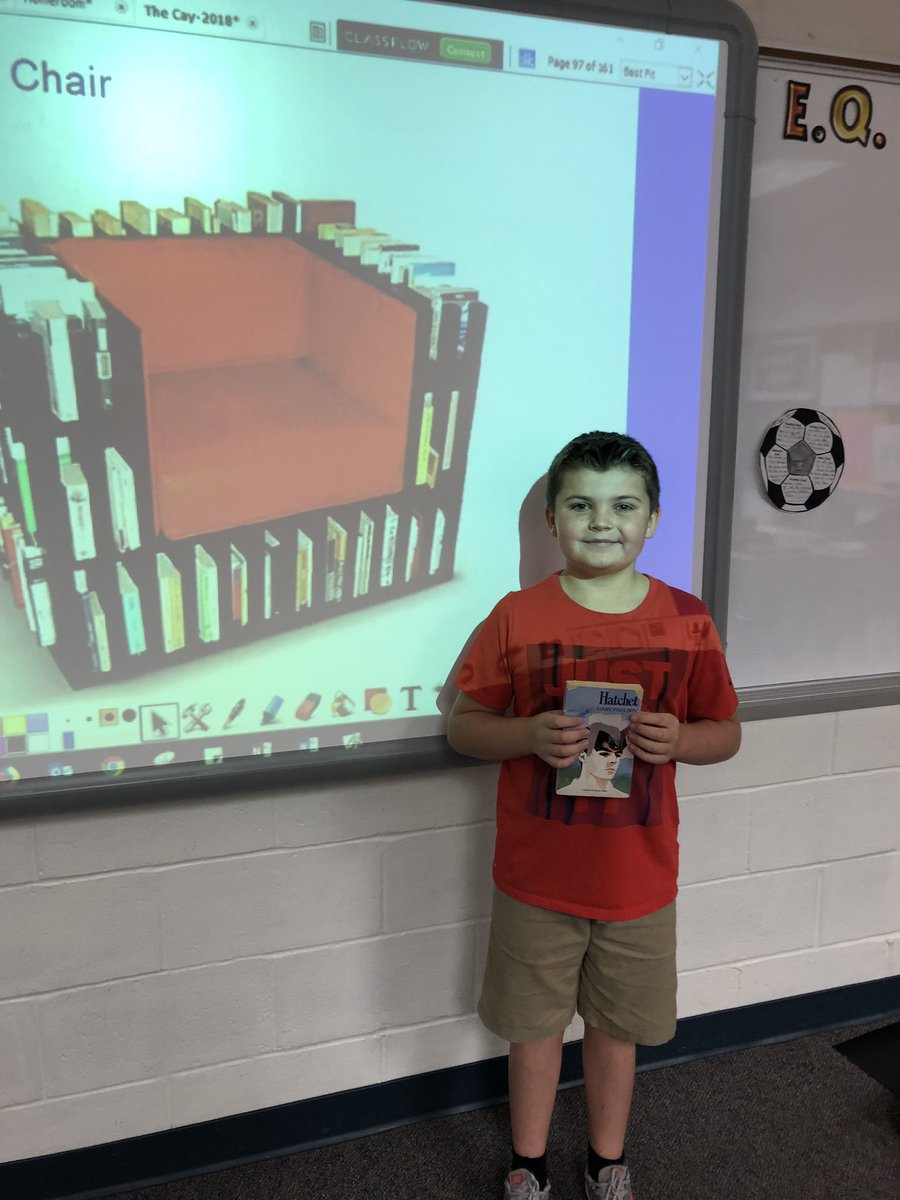 IronmastersRead's tweet photo. Last week Carson and Sam Y were amazing #ReadersChair presenters! I canโt wait to see who goes tomorrow! #BonusPoints @ccmsironmasters https://t.co/6Zj3WV5gIv