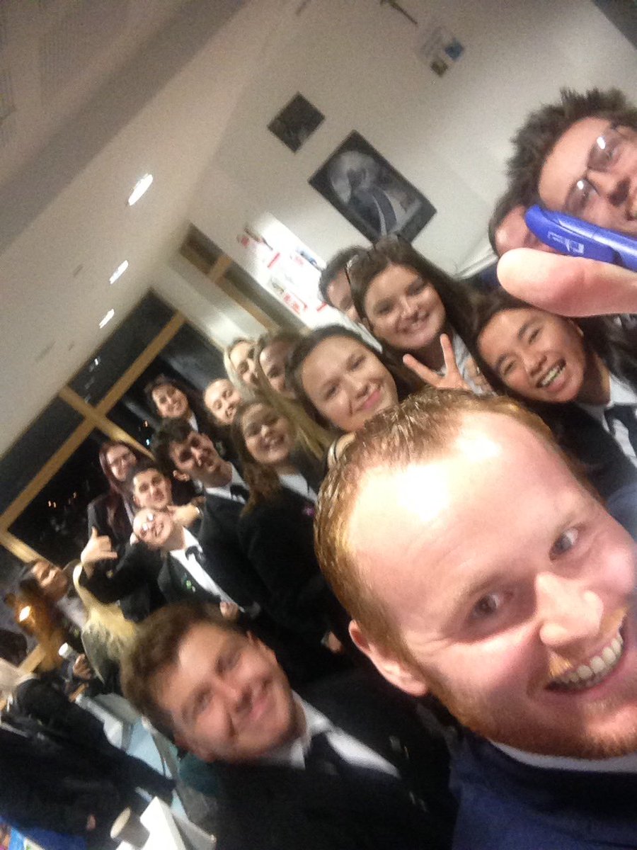Archbishop6Form's tweet photo. Lovely evening celebrating living and learning at the Evening of Excellence at Archbishop.Congratulations to all those involved 🙏👍🎓 Mark9:23 https://t.co/zvv32T5ZRB