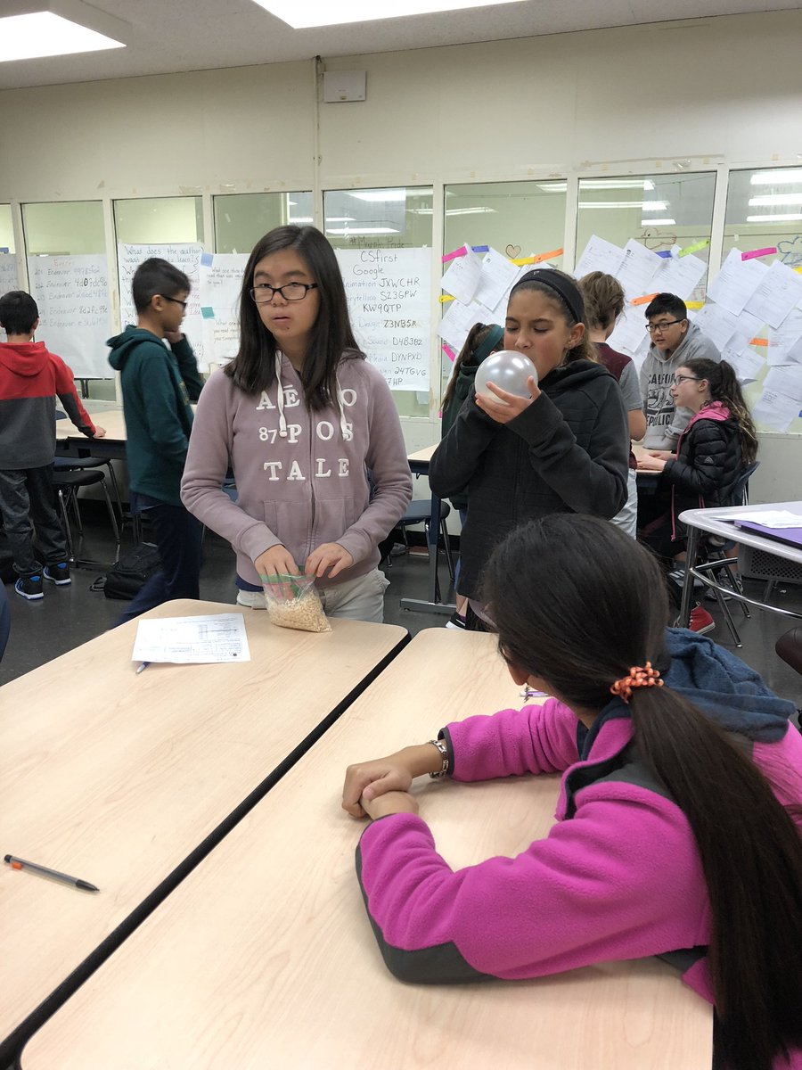 MurphyK8School's tweet photo. #massstemweek18 @SciScientists Mars Rovers! https://t.co/VOxm90WzeY
