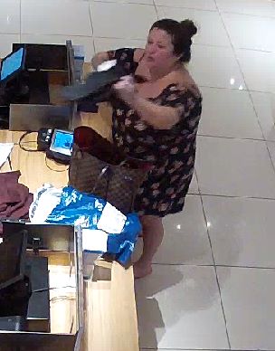OmahaPolice's tweet photo. Porch Pirate on the move! She steals from the porch then has the nerve to take the stolen package into the store to refund the merchandise! If you know her let #OPD know @ https://t.co/rQpWfxwbgN for some easy $$$.
Report AK97072
#porchpirate #thief #whoisshe #turnemin https://t.co/Hm14m0I3rI