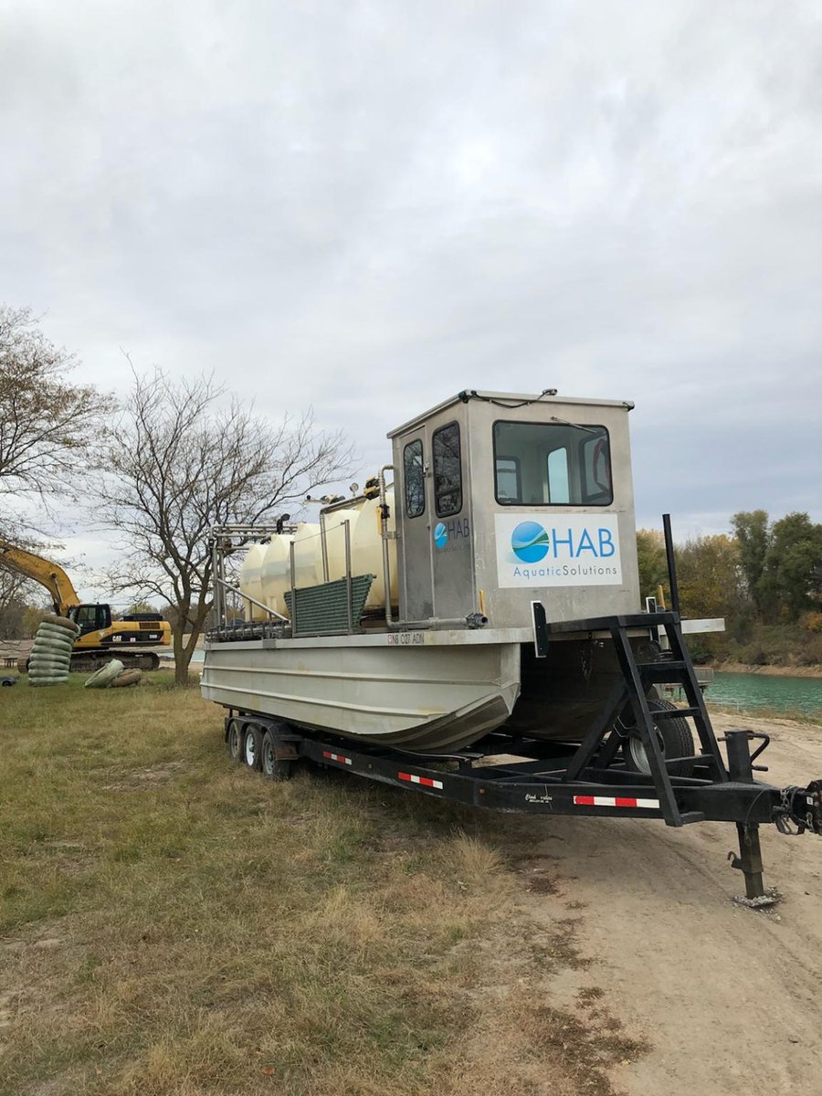 LittleBlueWMP's tweet photo. @HABAquatics  was at Crystal Lake Recreation Area today to apply aluminum sulfate (alum) treatment. The alum binds to the phosphorous in the lake, which helps reduce the occurrence of Harmful Algae Blooms. https://t.co/T6kW6Hljcf