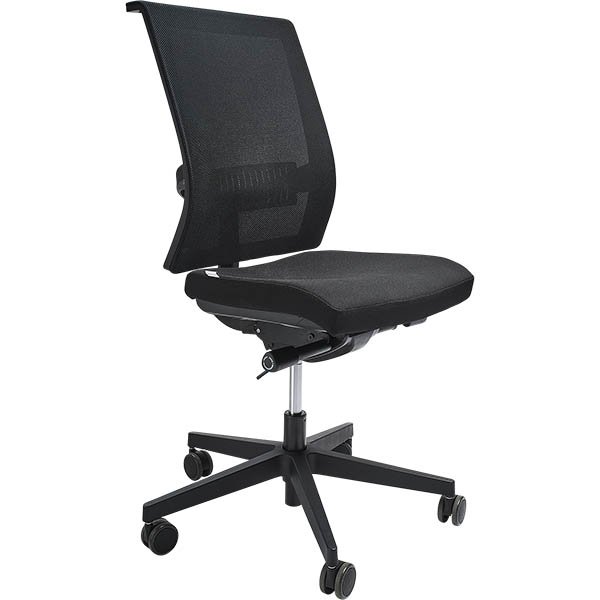 Absolute_MBA's tweet image. The last few have to go - The Grospol Office Chair - funny name, serious price - mailchi.mp/897cdd690ac3/d…