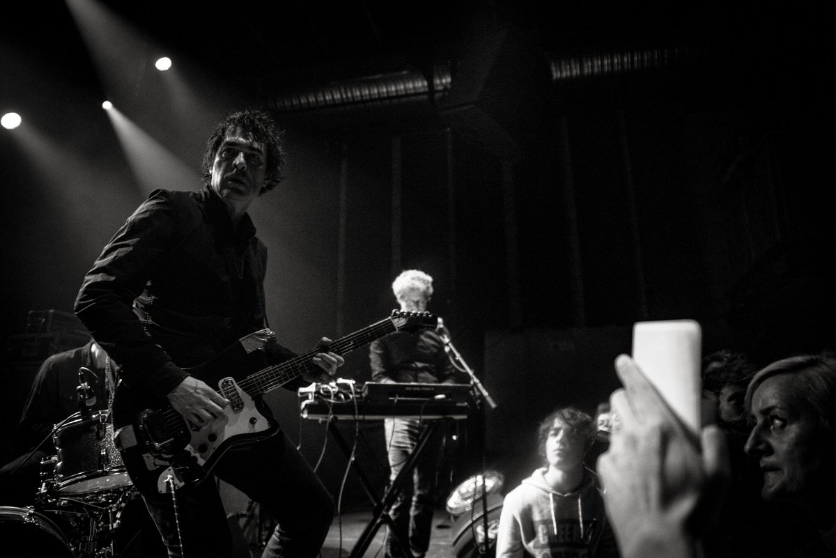 midnightcapt's tweet image. 27th concert of 2018, 21st of october @dekreun w/ @Wilde_Westen  for my mind a double headline bill  @melvinsdotcom  and #jonspencer with support @shitkidmusic  . 3 bands going all the way... great show.  pics by kaylacombe.com