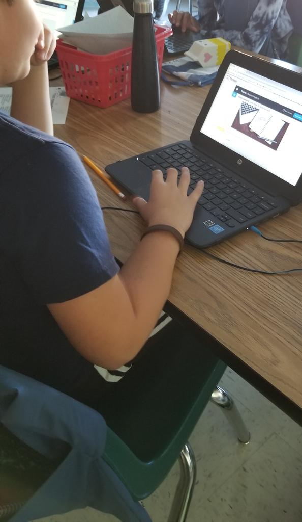 PAESgifted's tweet photo. 5th Grade using Thrively to explore their strengths and interests. Next we will begin to explore career and life paths. #takecontrolofyourlearning  #studentagency #passionprojects @AShippy6 @JHeustis5 @PAESPTA @paeseagulls @VBGifted https://t.co/EQLSpGfQ4u