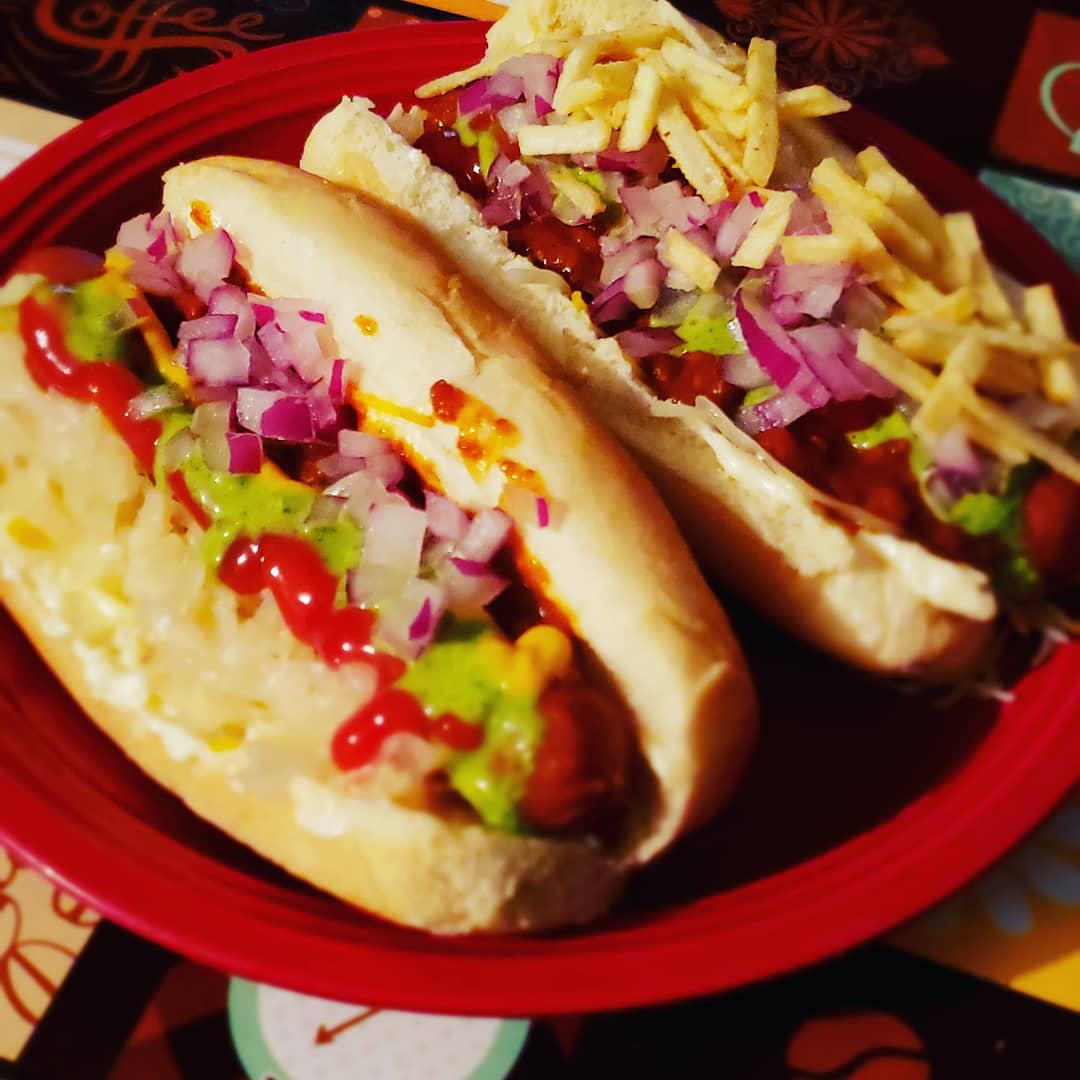 ShayleeCruz's tweet photo. You need to try Nathan' s Famous buns and their beef franks(all natural) they are amazingly tasty.I received this product for free from Moms Meet to sample and post my opinions.#NathansFamous #NathansFamousFans #CobblestoneBread
#momsmeet @CobblestoneBreadCo
@CBCbreads
@momsmeet https://t.co/NOrqBHViFK