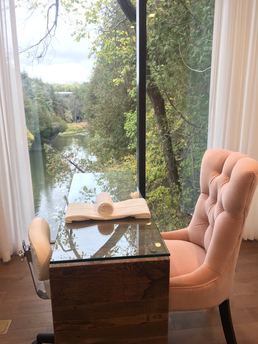 SpaOne4's tweet image. Elora Mill and Spa is quite a spectacular property. We were treated to a exclusive tour of the Spa, Grand Ballrooms, Food and Beverage and the luxurious guest rooms.
Anyone looking for a spectacular getaway....this property is calling your name!!