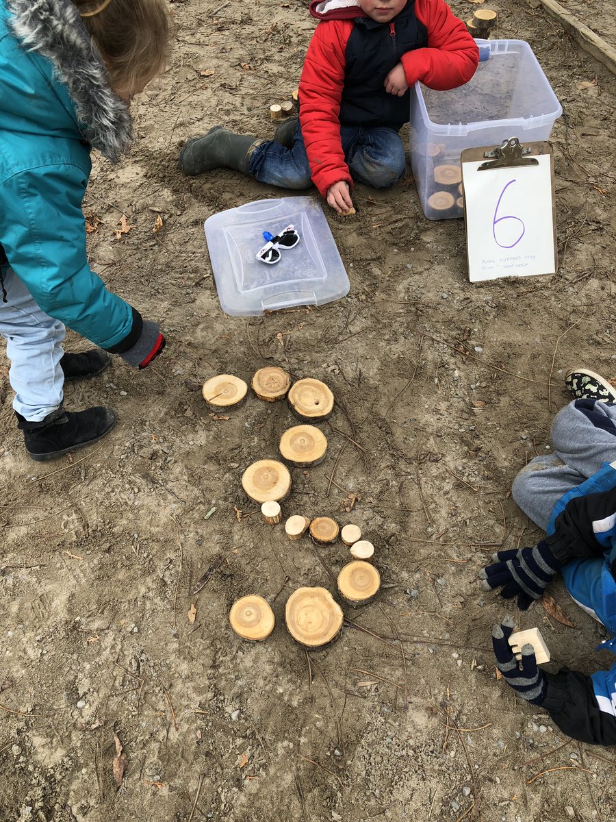 MissTJermey's tweet image. We had such a great time outside today! Students didn’t want to go in. We had an amazing hour and a half of outdoor learning centres. #TakeMeOutsideDay #wolvesarewell #wolvesmath @WoodvilleES
